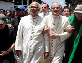 ‘Reafirmó mi sacerdocio’: Obispo nicaragüense que vive exiliado en Florida inspira a sacerdotes hispanos de Nueva Jersey