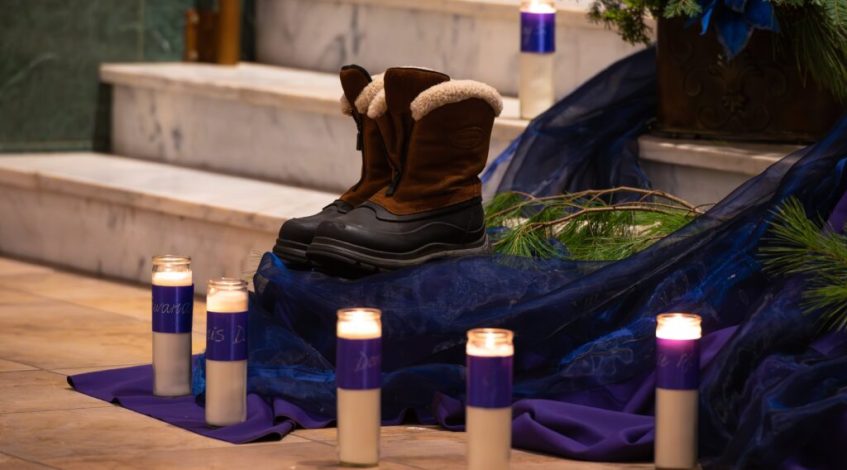 Memorial services around country honor fallen homeless